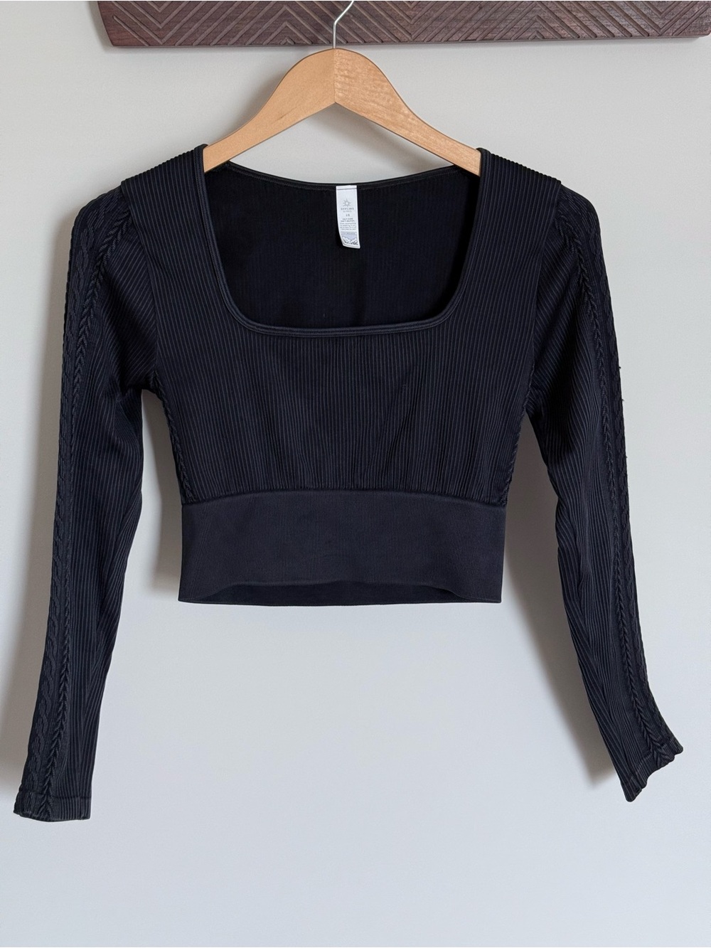 OFFLINE by Aerie Seamless Ribbed Long Sleeve Crop Top Large - Picture 4 of 13